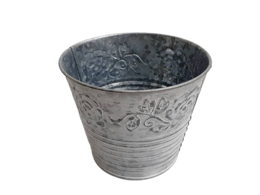 Obal plechový 13 cm kulatý bílý květ