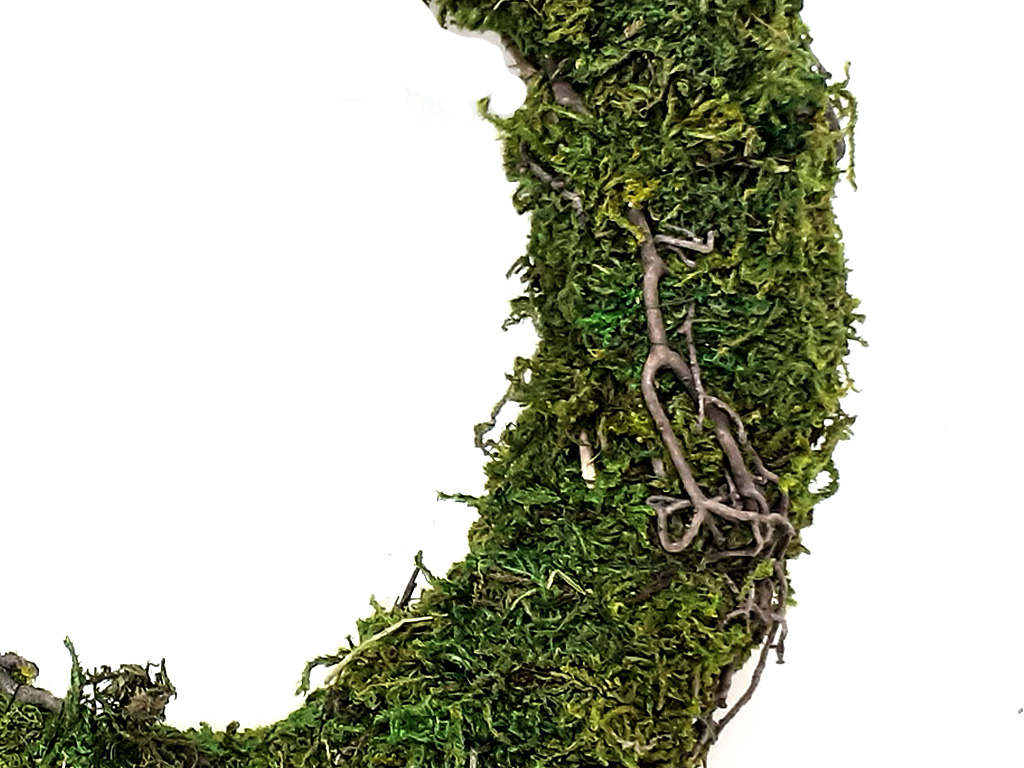 Věnec proutí s mechem 20 cm natural