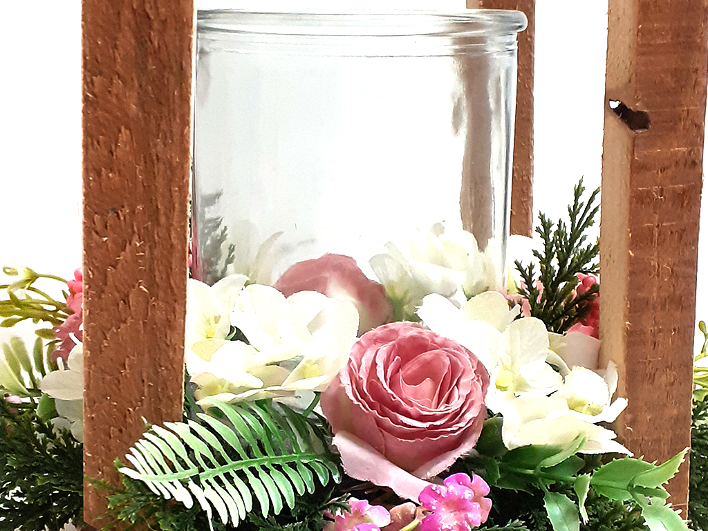 Lucerna dřevěná 36 x 18 cm dekorovaná naturální